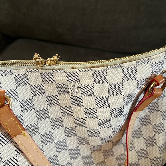 Checkered Designer Tote Bag - Picture 6 of 14